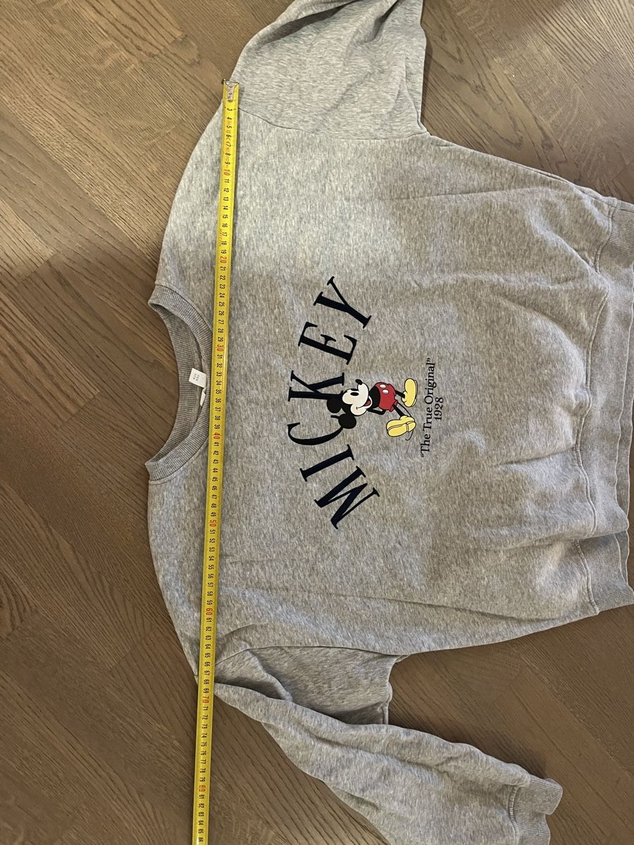 H&M Maglioni & Felpe: Cooles Mickey Mouse Sweatshirt von H&M – Usato da Zürich venduto da Closetbesties 4