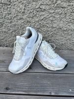 On Cloudnova 44