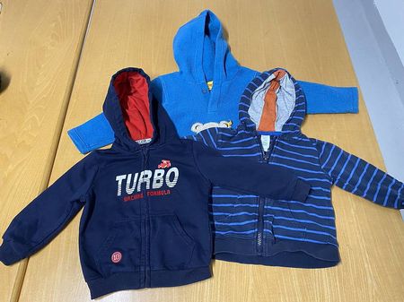 Pulli / zipper Hoodies Jungs 86