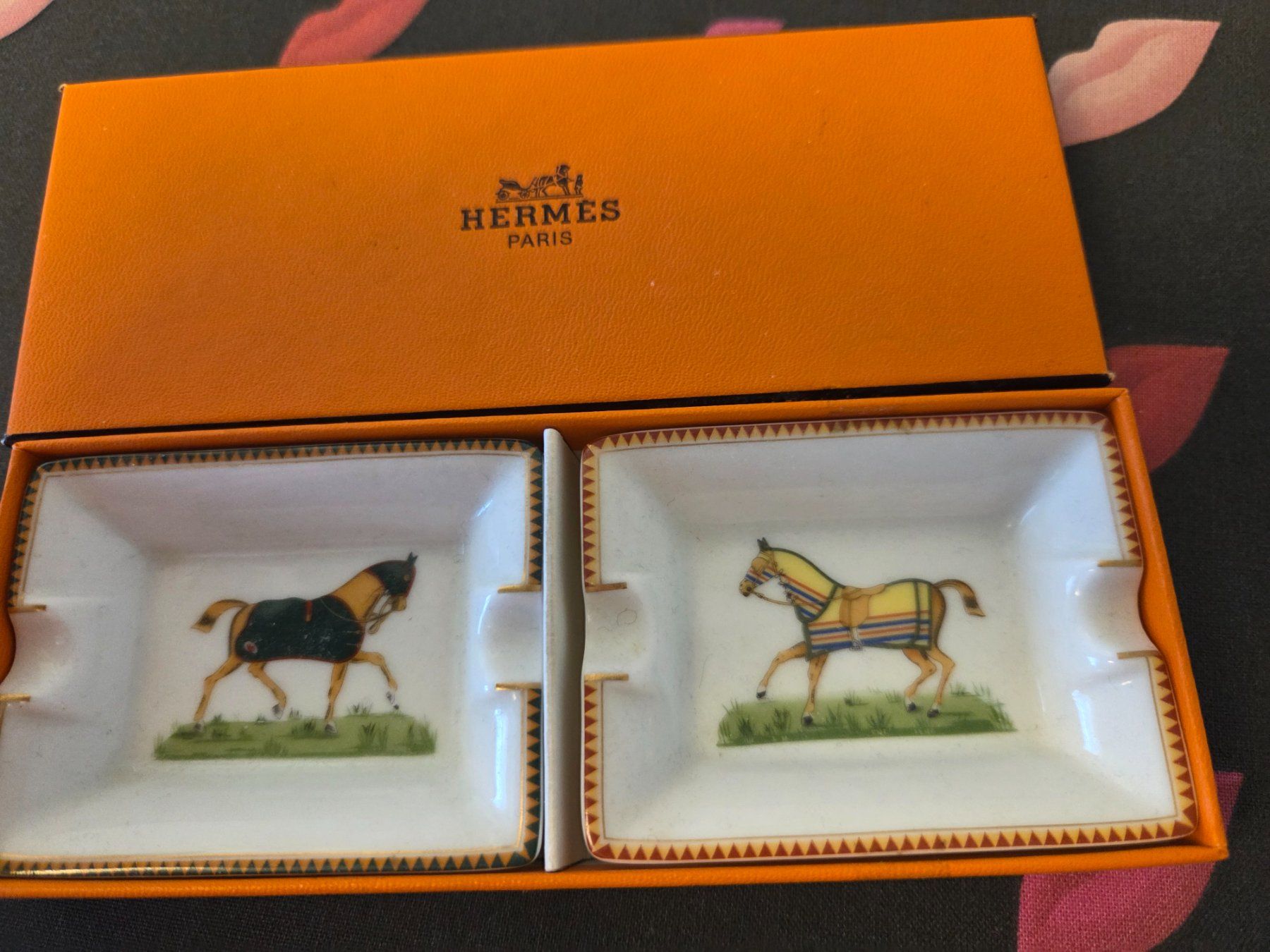 Hermès Portacenere: Hermès vintage .Mini Aschenbecher – Usato da Minusio venduto da Ninfa54