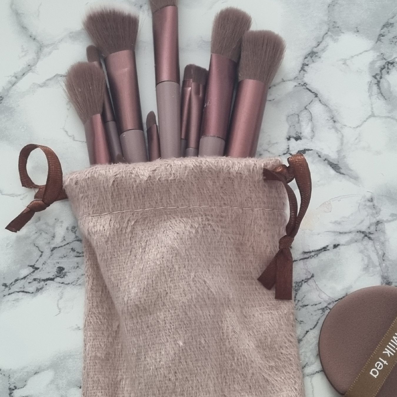 Make-up: Neu Schminkpinsel – Nuovo e nell'imballaggio originale da Gossau SG venduto da sar_7vt5 1