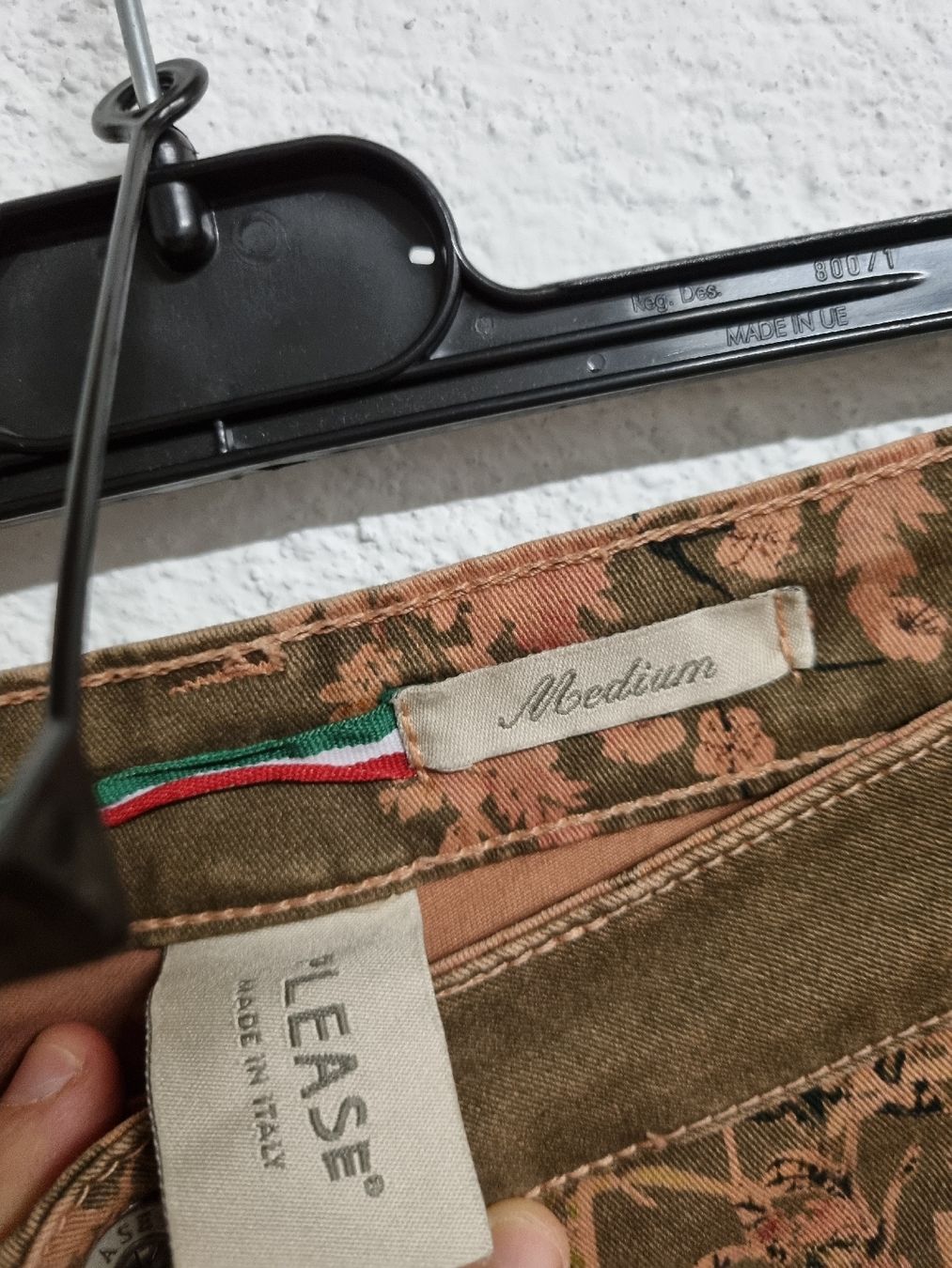 Please Jeans Pantaloni: Please Hose Gr. M – Usato da Thalwil venduto da Briscolina 2