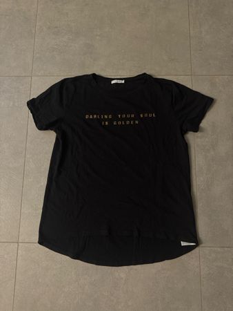 Schwarzes Amisu T-Shirt mit goldenem Schriftzug, Gr. M