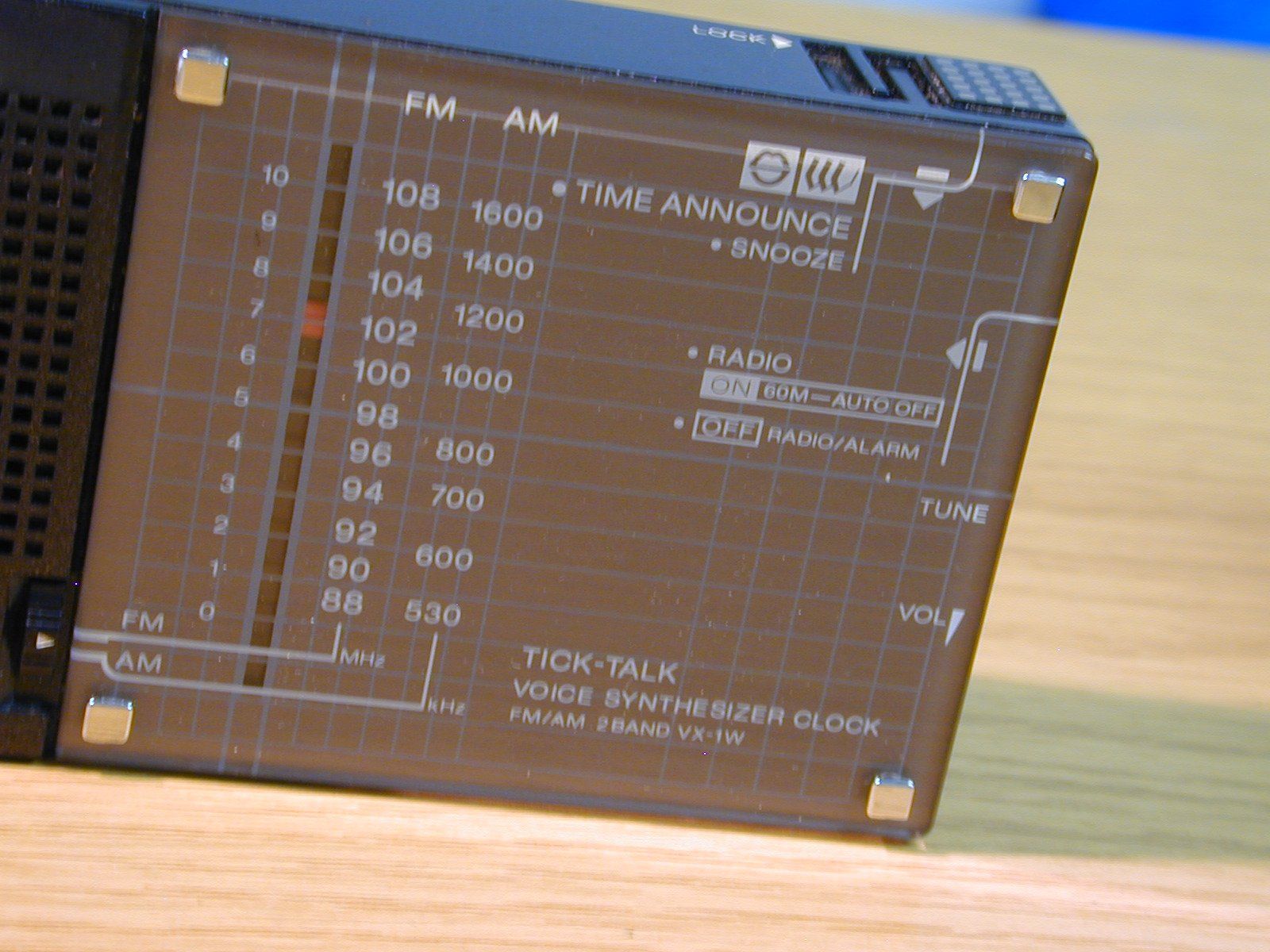 Sony Radio: SONY TICK TALK MOD.  VX-1W    SAMMLERSTÜCK – Nuovo (secondo la descrizione) da Oberursel venduto da swinger-ecki 1