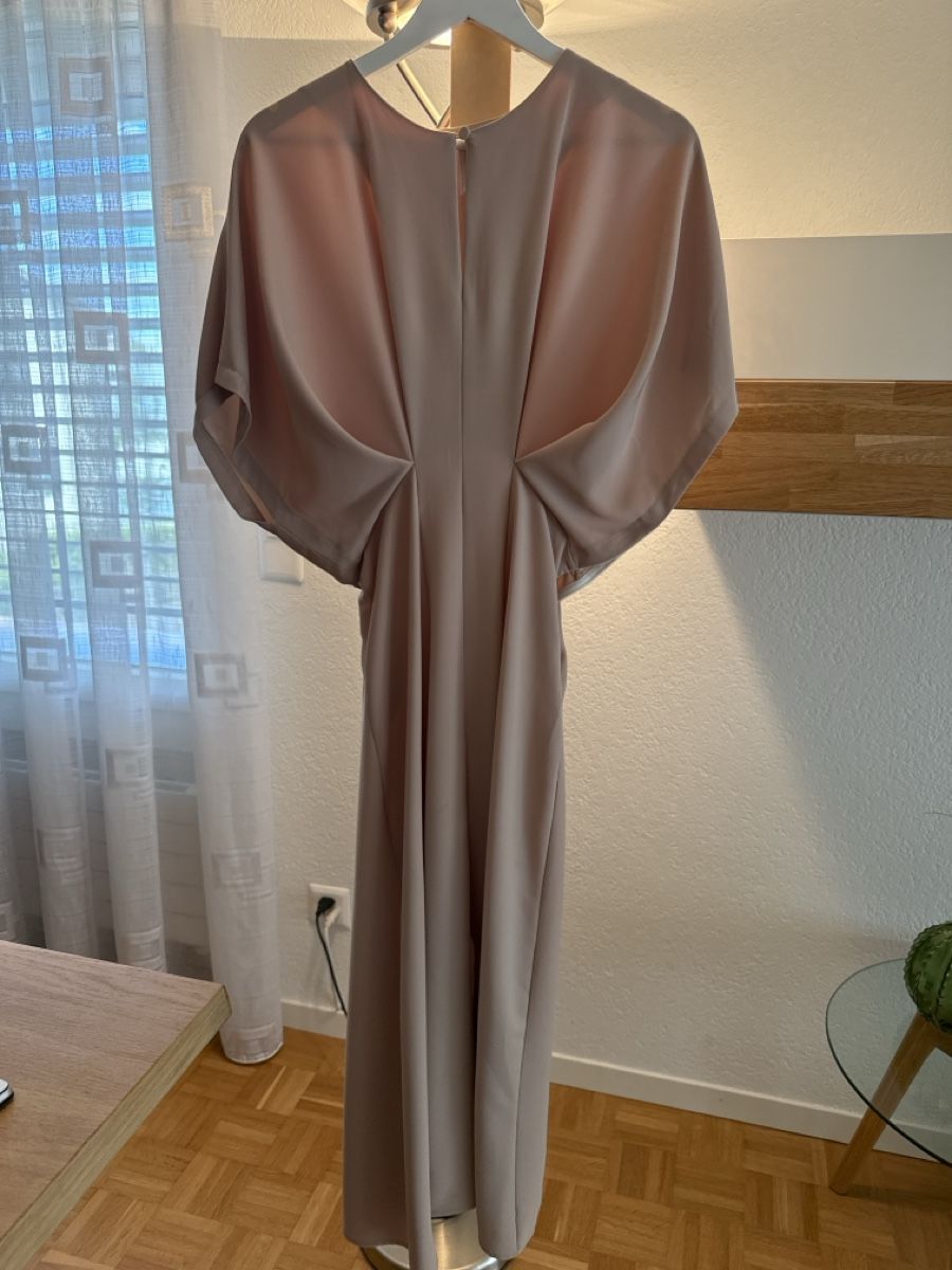 Vestiti: Abendkleid mit Gürtel Beige Grösse S – Nuovo (secondo la descrizione) da Langenthal venduto da raz_q7jm 1