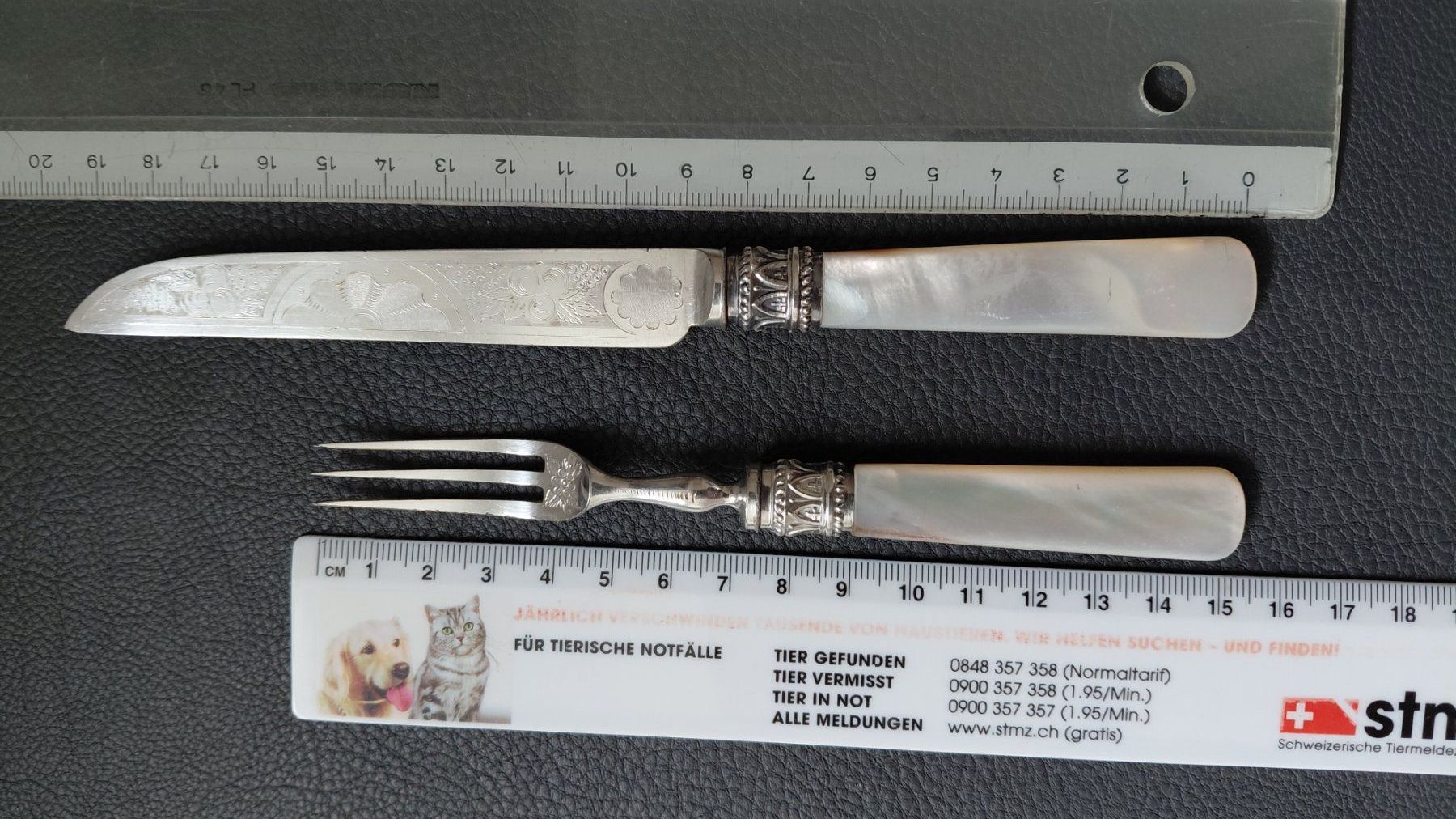 Set di posate: Messer Gabel Silber Perlmuttgriff – Usato da Unterengstringen venduto da Akutey