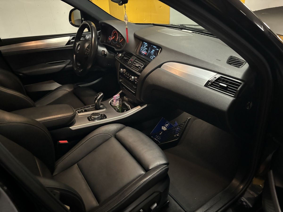 BMW Autos: BMW X4 35D – D'occasion à Zürich par sooncharee 5