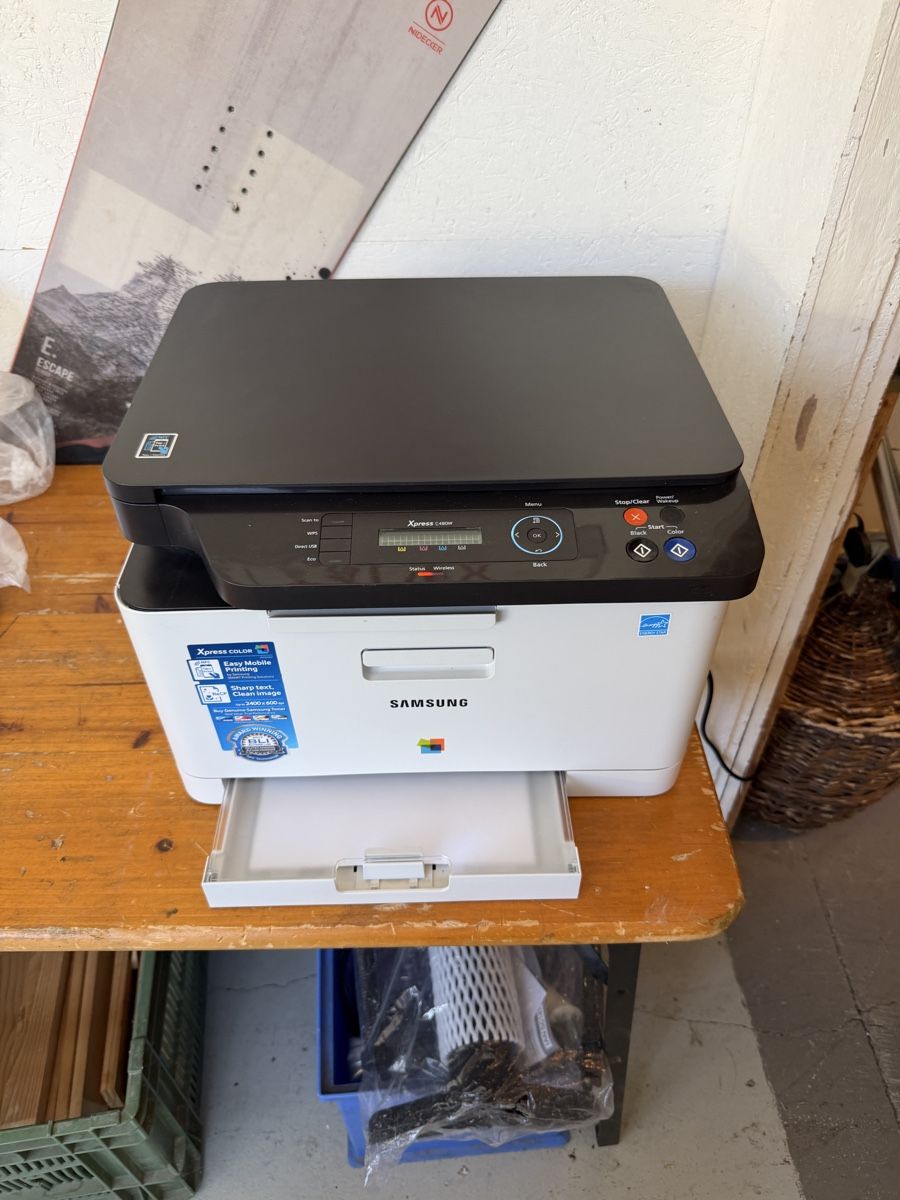 Samsung Stampanti: Samsung XPress C480W – Usato da Murten venduto da Ski-Outlet