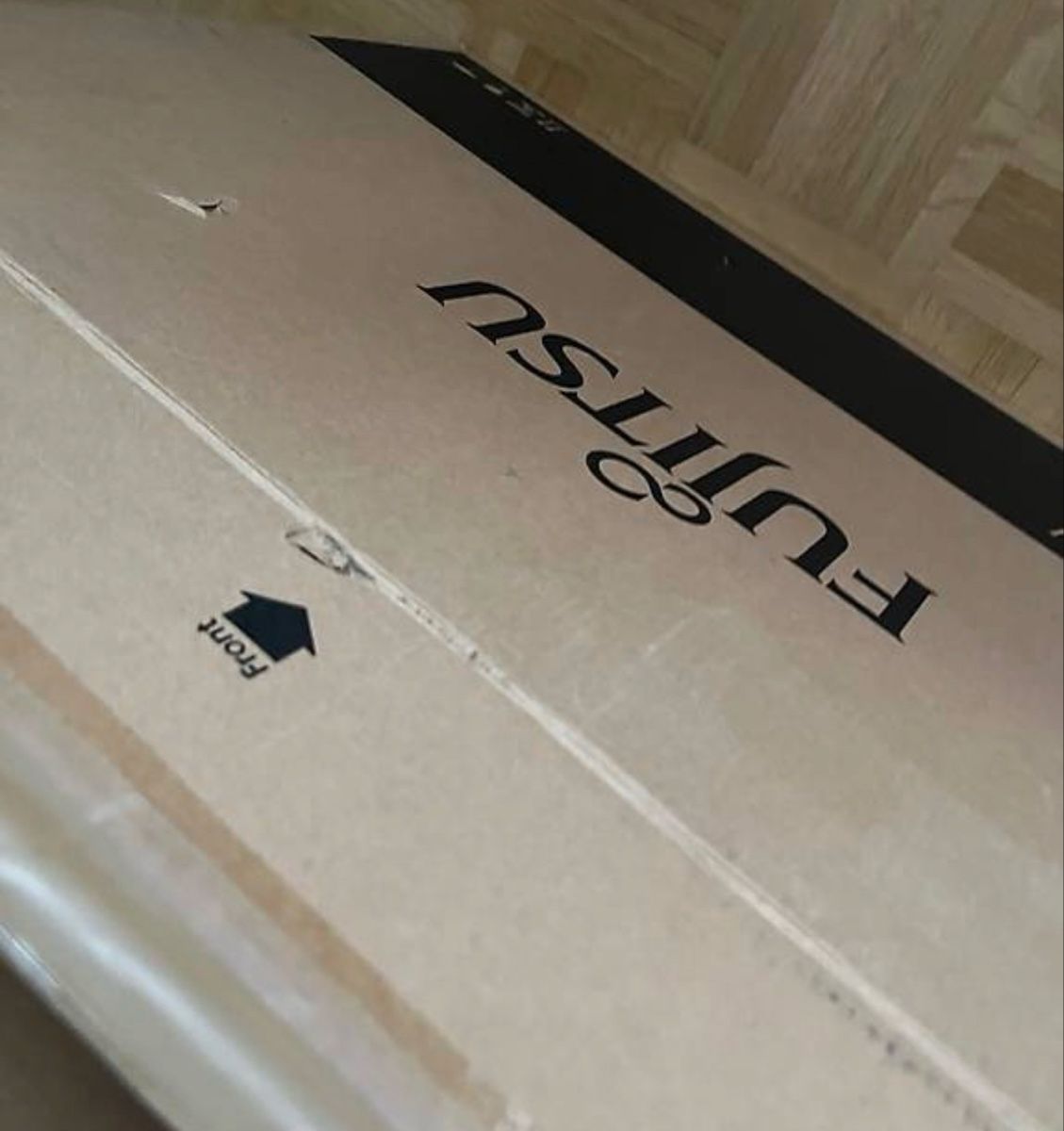Fujitsu PC: 2 computer  – Usato da Luzern venduto da radi55 2