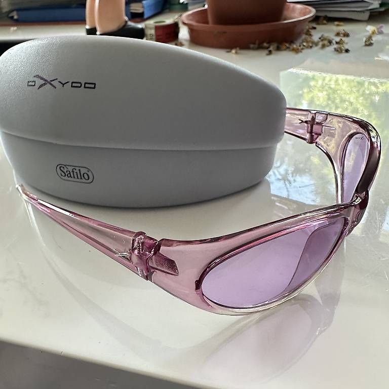 Lunettes & Verres: Lunettes solaires Oxydo  7 - 13 ans – D'occasion à La Chaux-de-fonds par ccjp 2