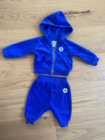 Herziger Converse Trainer Baby 3-6M (68) neuwertig