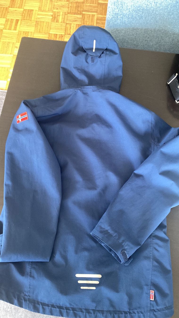 Trollkids Jacken & Mäntel: Mädchen Jacke Trollkids GR. 164 – Gebraucht aus Chur von GruCat69 1