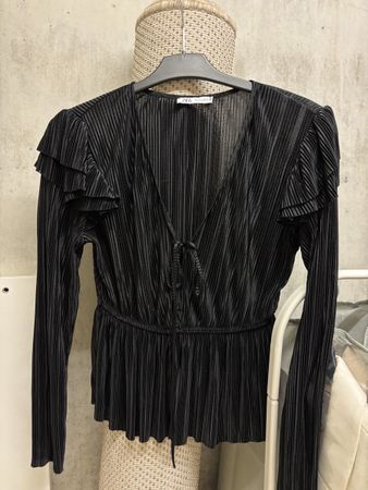 Zara Bluse