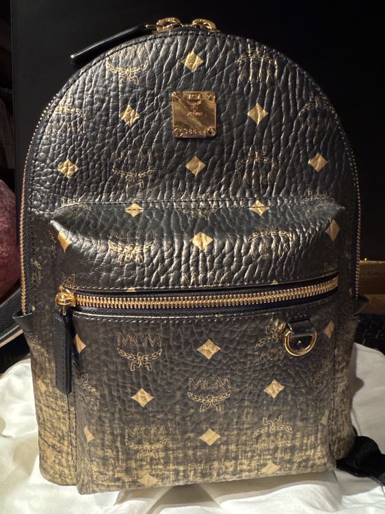 MCM Rucksack Schwarz-Gold Gradient (Gebraucht) in Dinhard für CHF 333 ...