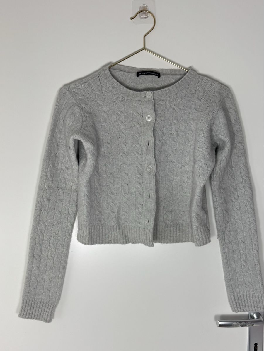 Brandy Melville Maglioni & Felpe: Brandy Melville Wool Blend Cable Knit Cardigan. Light. – Usato da Hurden venduto da rac_wyf8