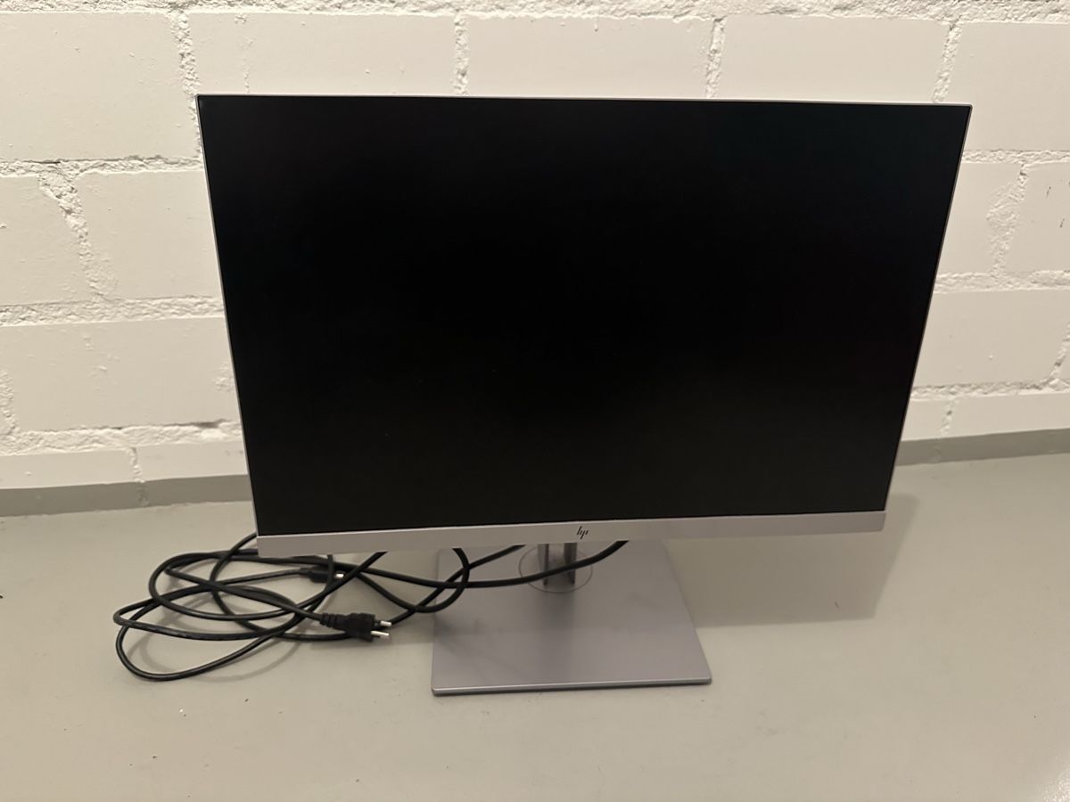 Hewlett Packard Monitor: HP EliteDisplay E243i – Usato da Gisikon venduto da S_andra
