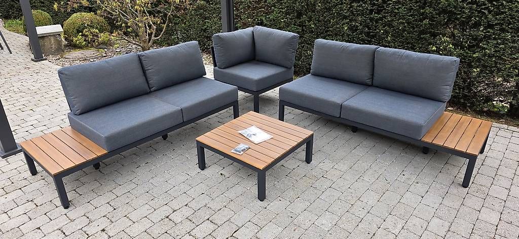 Divani: Gartenlounge neu – Nuovo e nell'imballaggio originale da Lützelflüh-Goldb venduto da Rampenverkauf_72_ 2