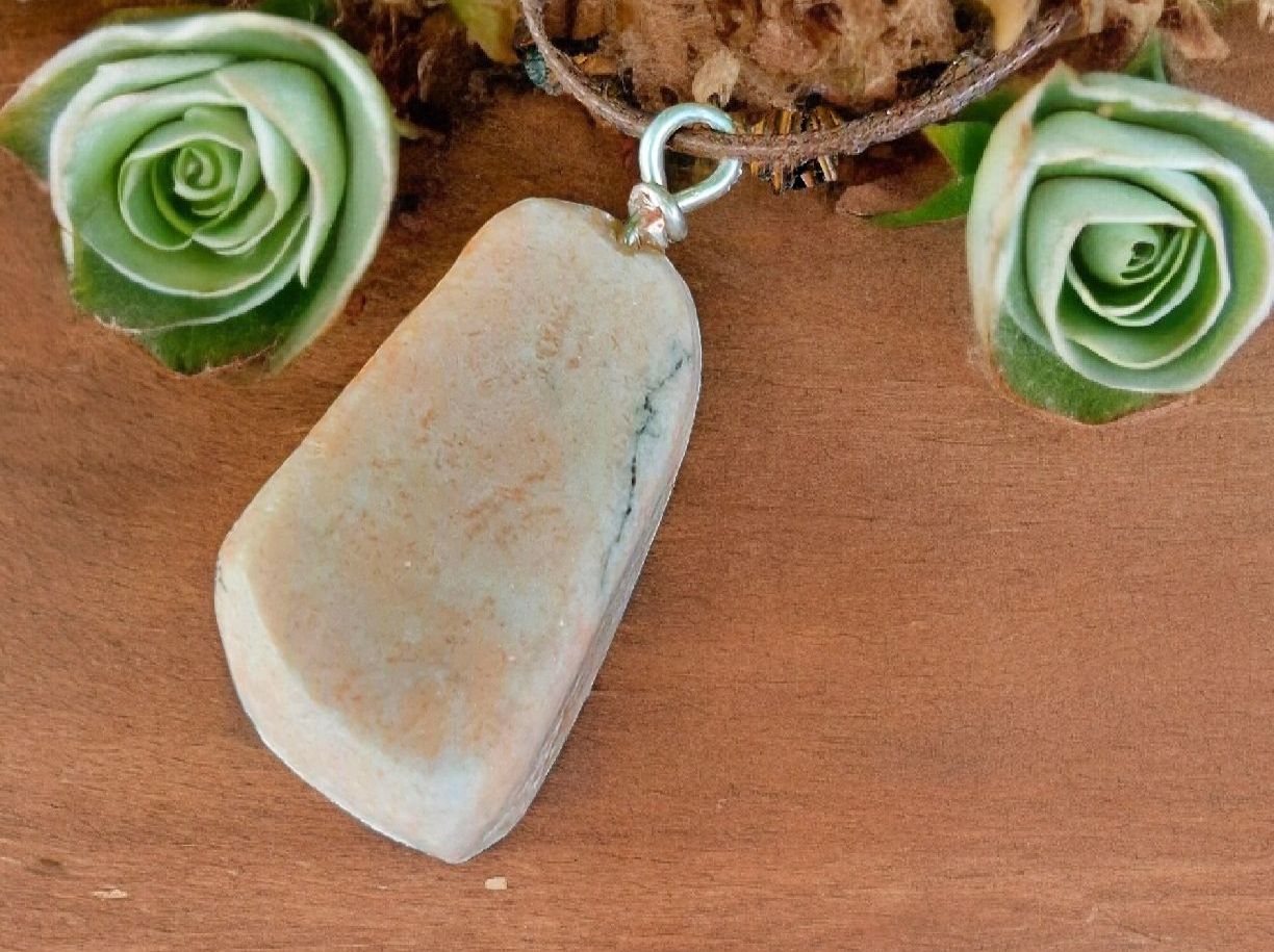 Anhänger: Schweizer Rosa Alabaster-Anhänger, handgeschliffen – Neu und originalverpackt aus Aarau von Schmuckhoehle_MD 2