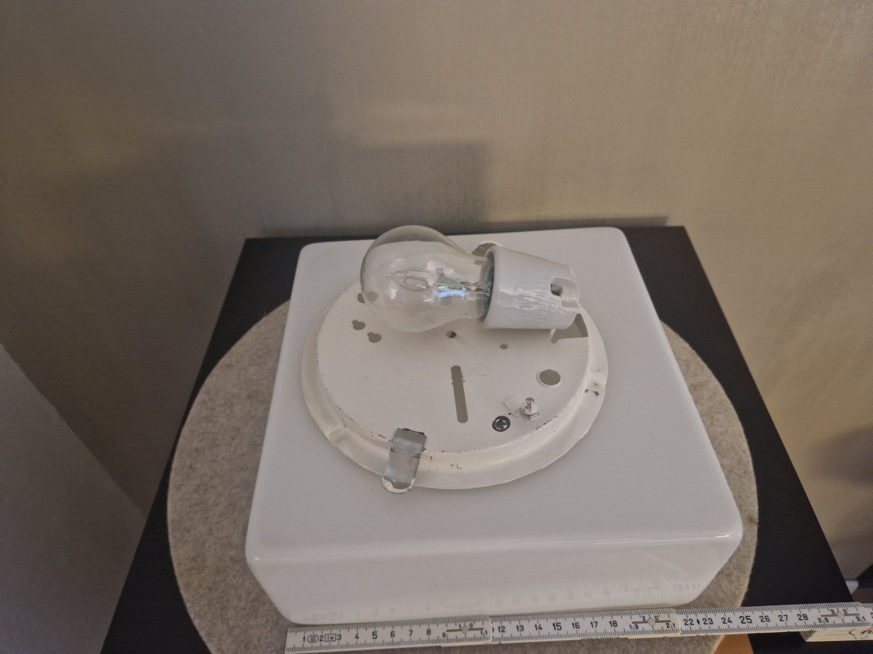 Lampadari & plafoniere: Deckenlampe aus satiniertem Glas – Usato da Kilchberg ZH venduto da wen07 2