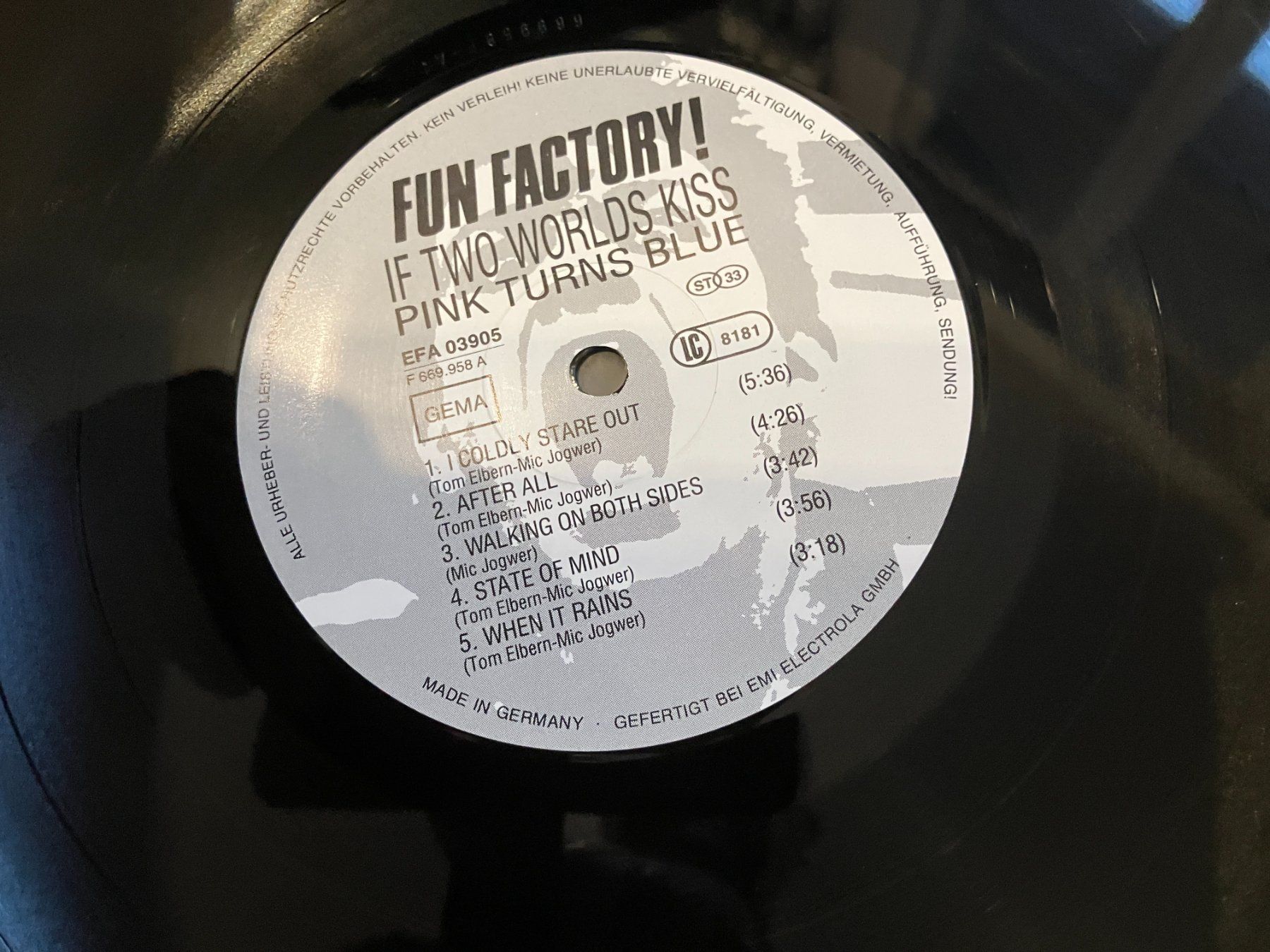 Schallplatten: Pink Turns Blue – Gebraucht aus Aarwangen von Jukebox3 6