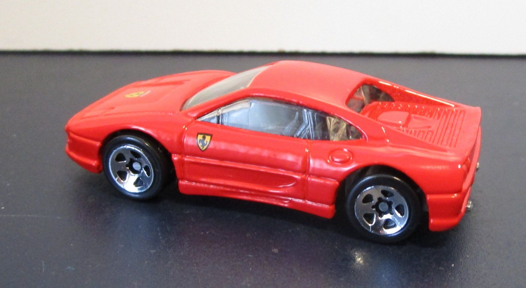 Ferrari Modellini d'auto: HOT WHEELS FERRARI 355  - 24108 – Nuovo (secondo la descrizione) da Chêne-Bourg venduto da breno56 1