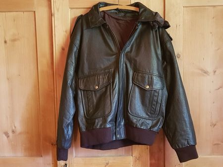 Schöne Vintage Lederjacke Schwarz, Grösse XXL. Guter Zustand