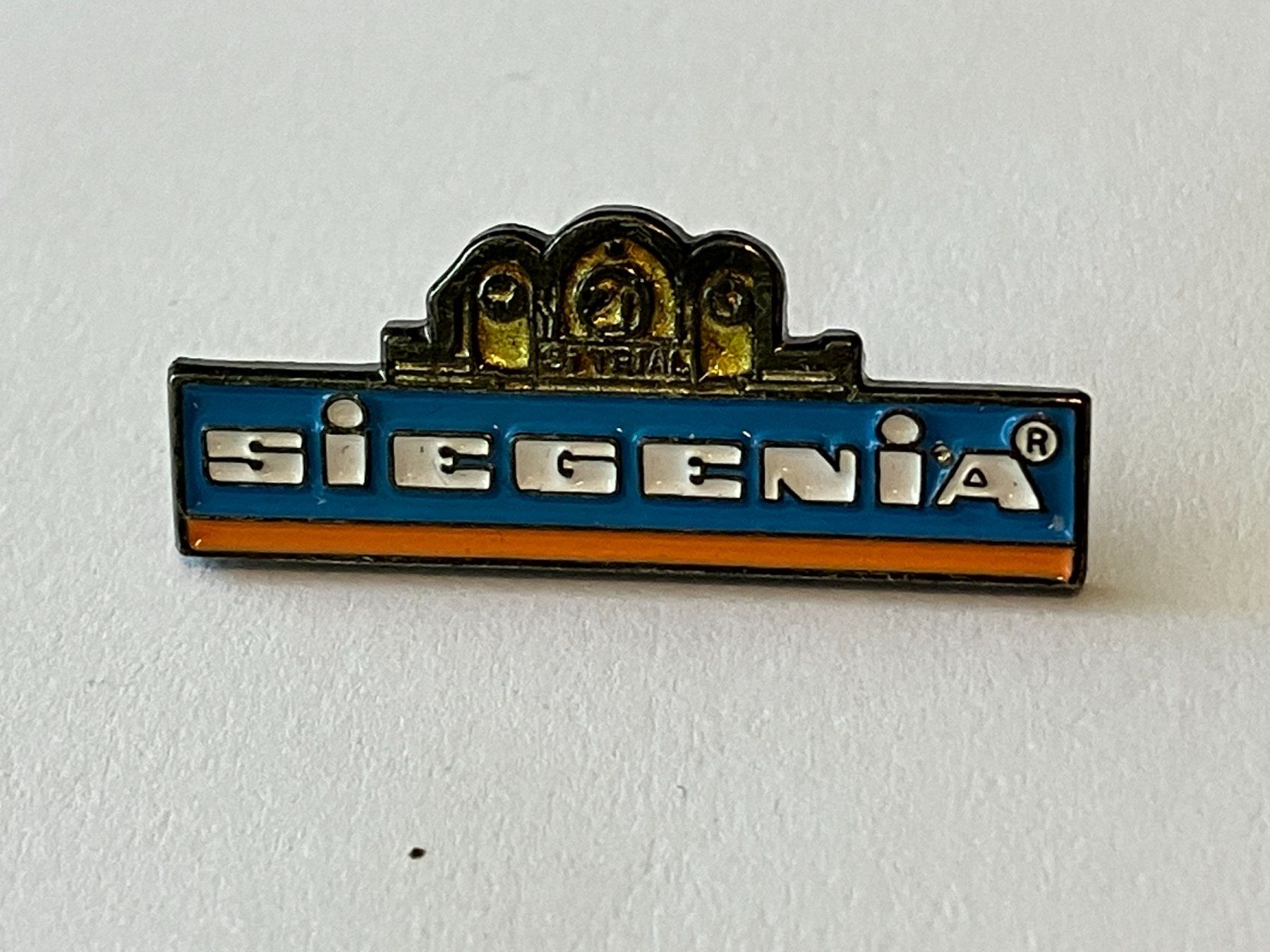 Placchette & Badge: 1 Pin Siegenia – Usato da Basel venduto da djwwpp
