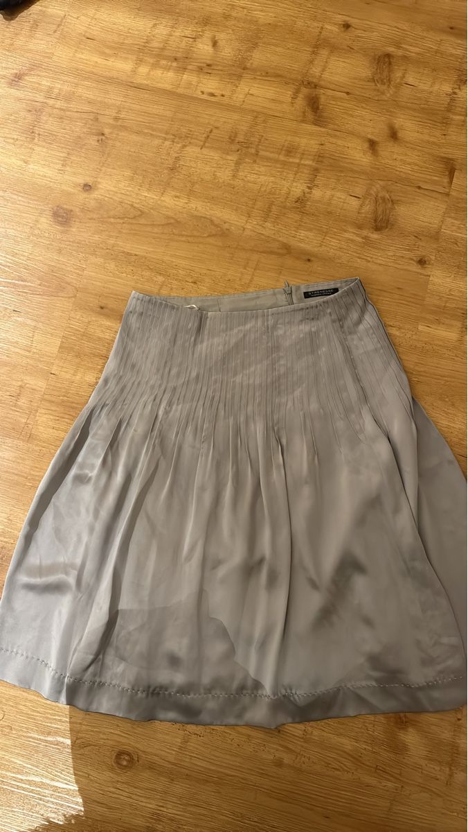 Strenesse Röcke: Strenesse Eleganter Faltenrock Gr. 38 – Gebraucht aus Vella von Buendnersteinbock