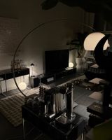 Design Bogenlampe mit Marmorsockel