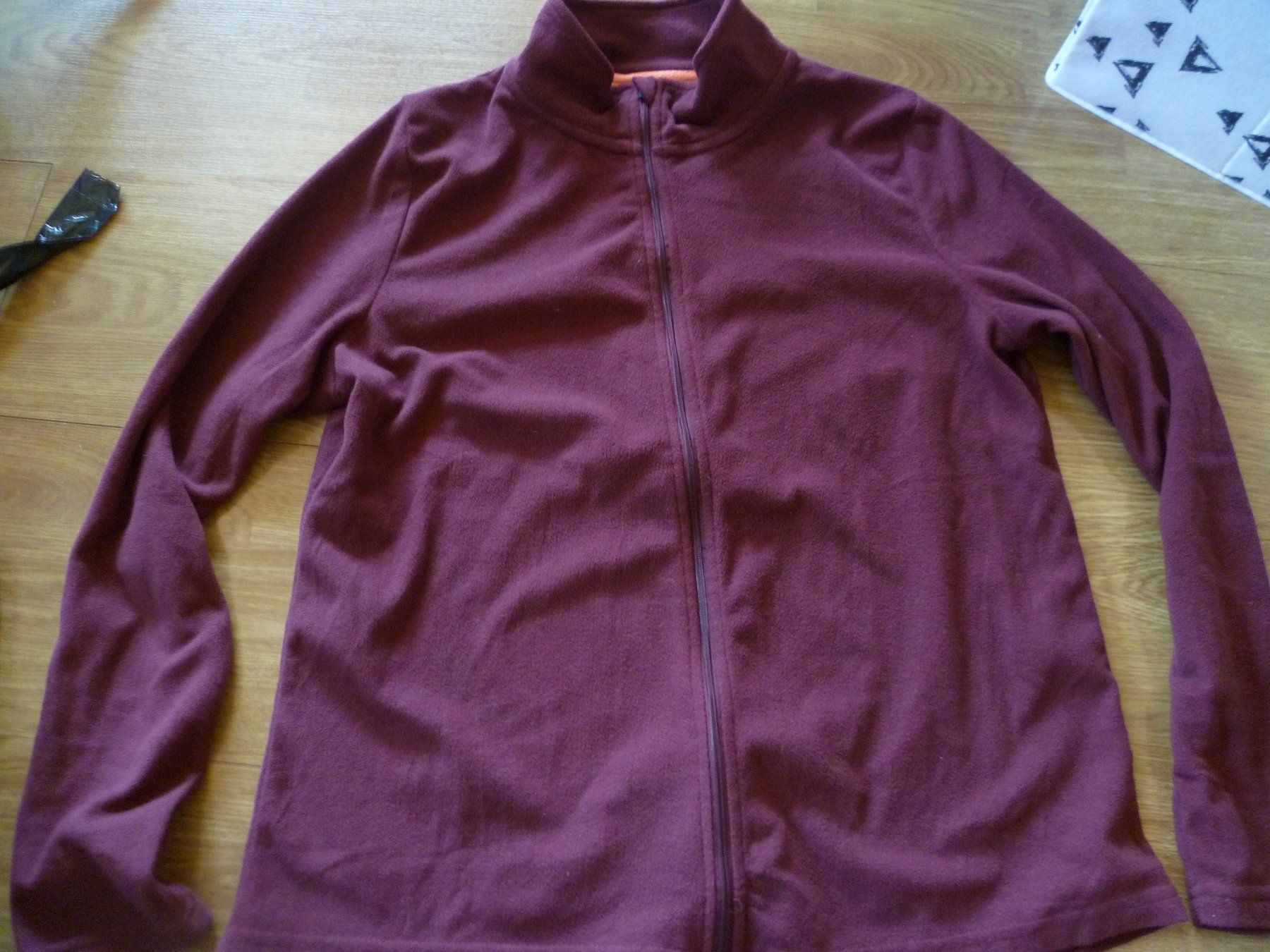 Maglioni & Felpe: Pulli – Usato da Bargen BE venduto da angel611