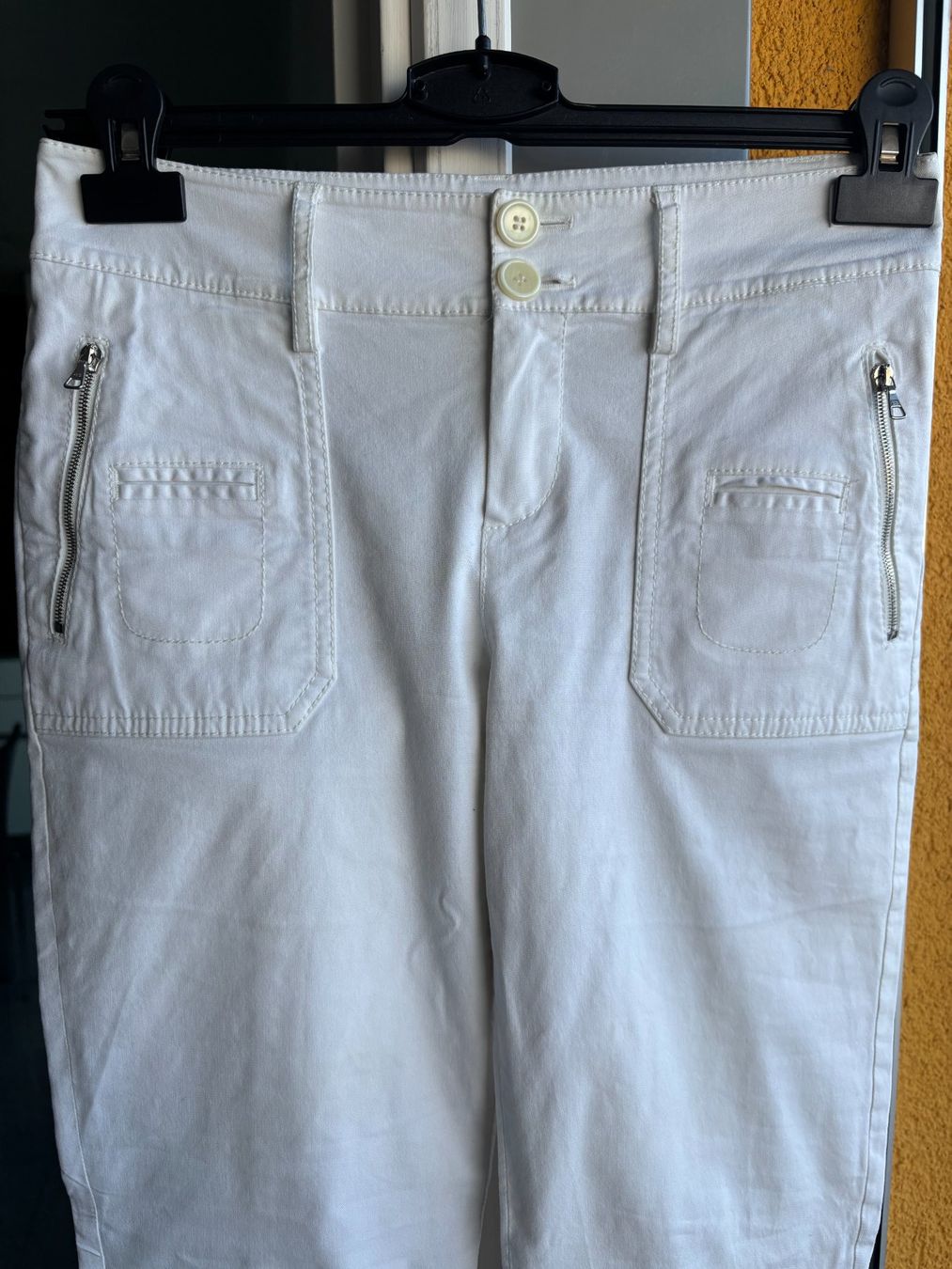 Strenesse Pantaloni: Hose Strenesse, Grösse 34, weiss – Usato da schmerikon venduto da nicole091 1