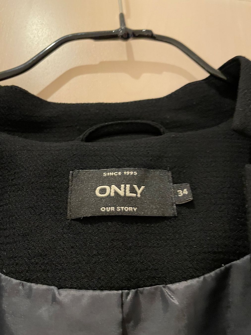 Only Giacche: Blazer von ONLY, schwarz, Grösse 34 – Usato da Haslen AI venduto da s176 1