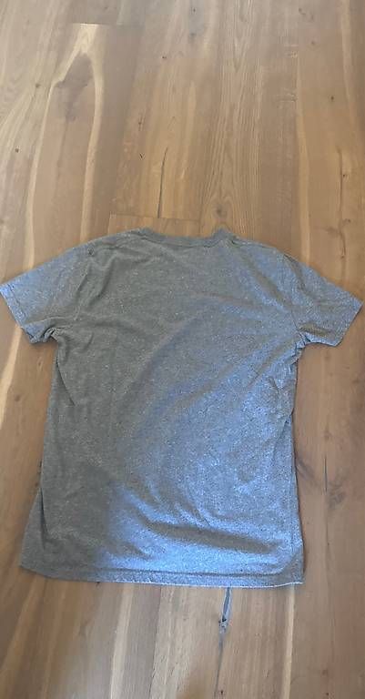 T-Shirts: Hollister Tshirt – Gebraucht aus Bern von amanda-staub 2