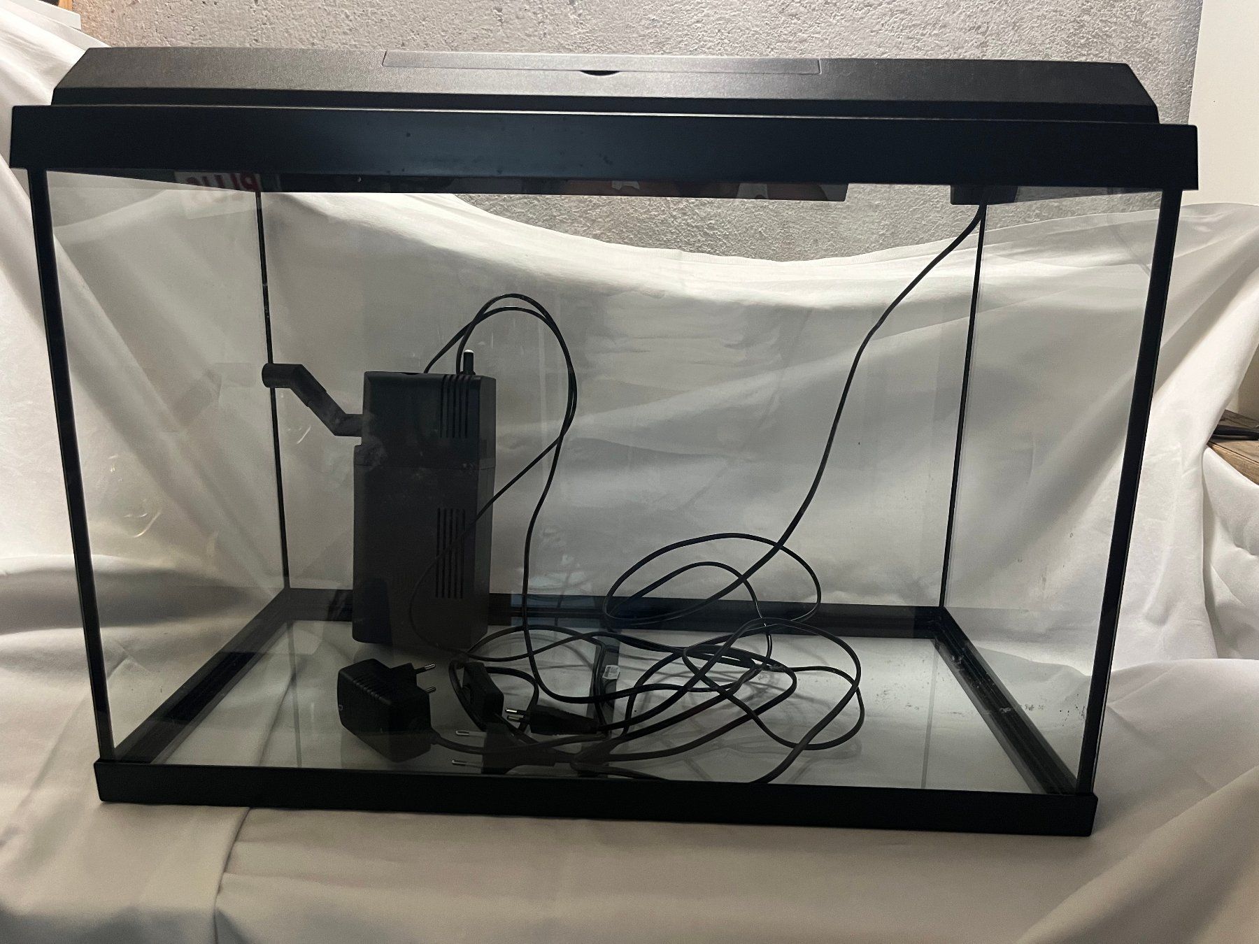Aquarium: Aquarium 70 Liter – D'occasion à zuerich par luc_5snr