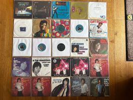 Vinyl Singles Sammlung R Nr. 18 Rock-Pop 25 Singles