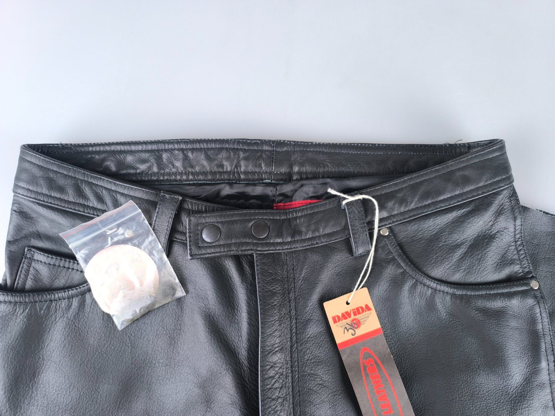 Pantaloni: DAVIDA - Damen Lederhose Grösse 36 – Usato da Rüti ZH venduto da Restwert_Rueti_ZH 4