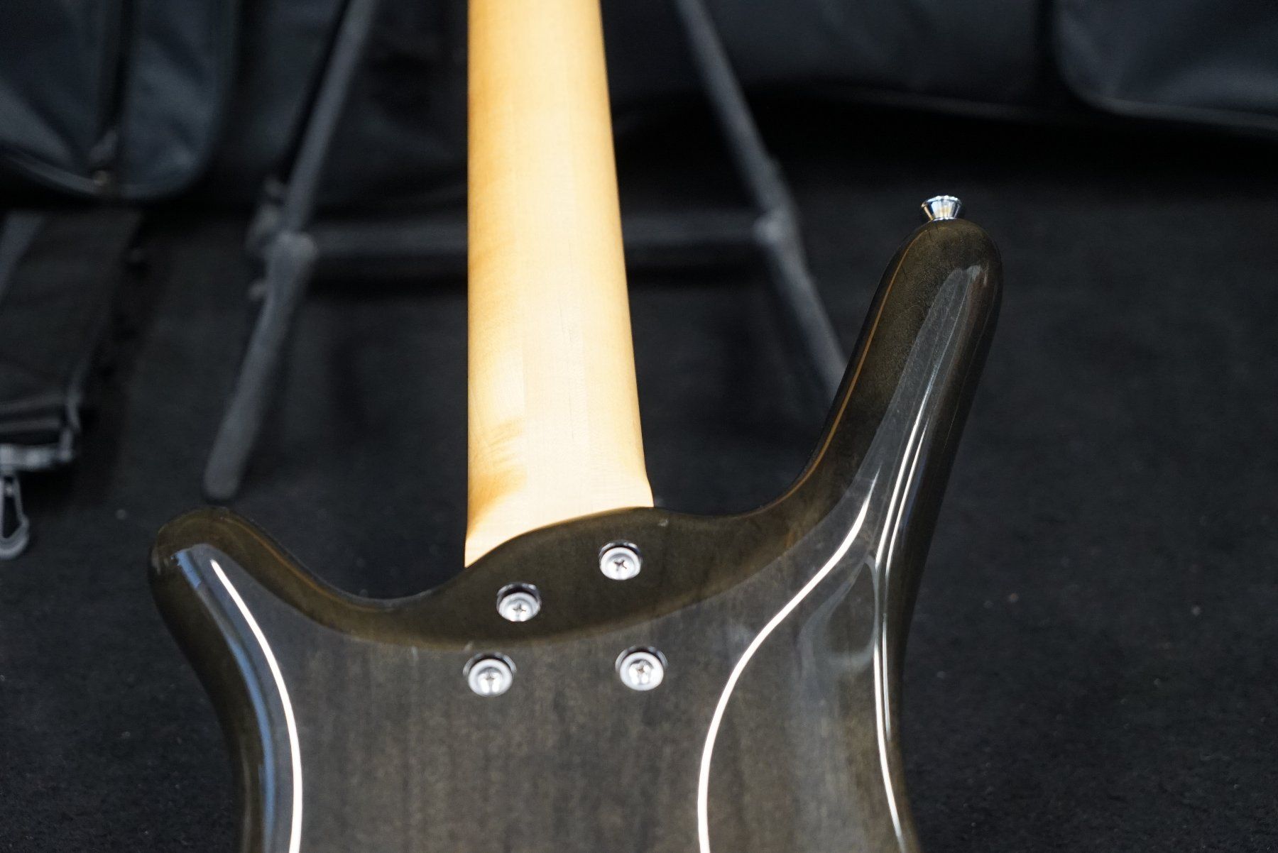 Musikinstrumente: Warwick RockBass Corvette Basic, 4-String Nirvana Black 2005 – Gebraucht aus Ortschwaben von Musictrade 6