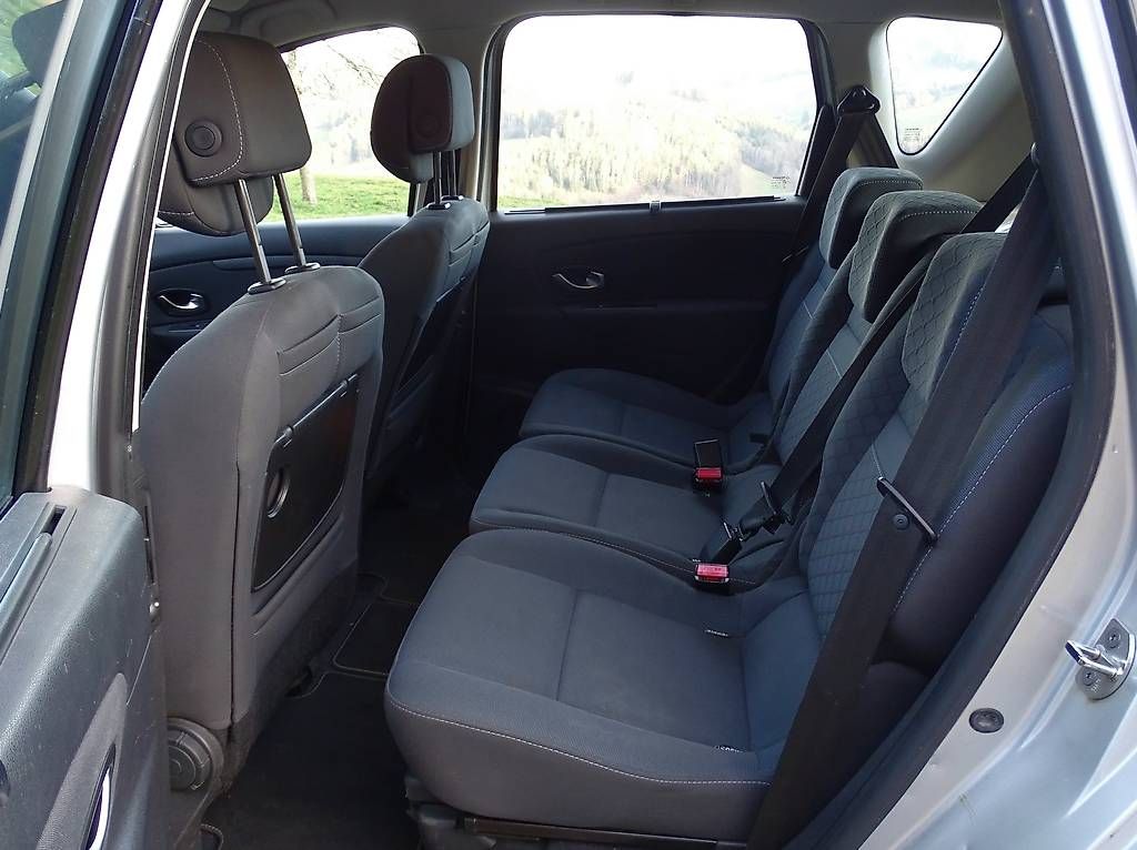 Renault Autos: Renault Scenic TCe130 – Gebraucht aus Oberhelfenschwil von Gianziegler12 2