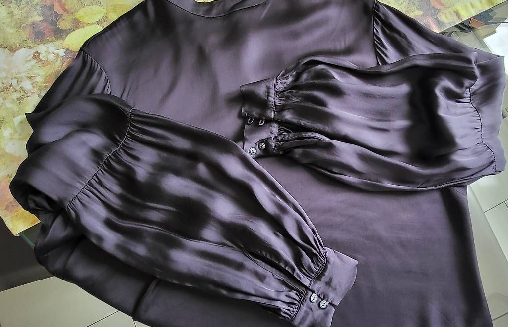Camicette: NILE  elegante Bluse – Usato da Zizers venduto da Roosi1 3