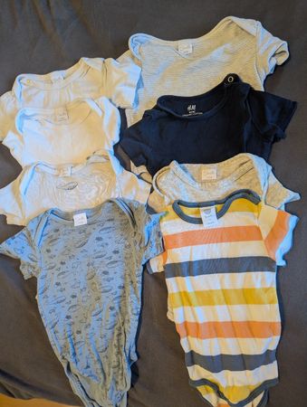 Baby Bodys Set Smile H&M diverse Farben Grösse 74 80