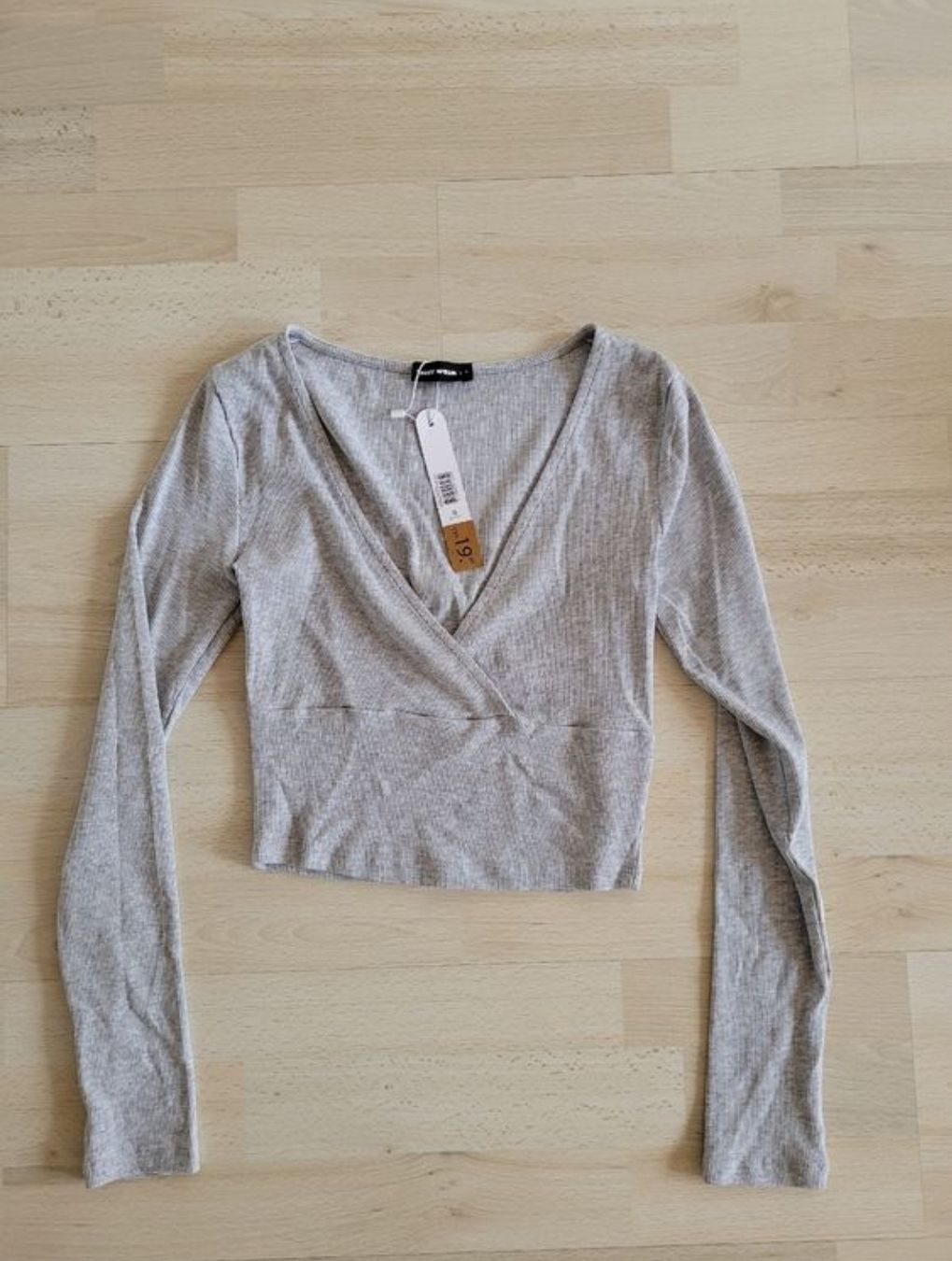 Maglioni & Felpe: Pullover neu! gr. S – Usato da Inwil venduto da Flower2325