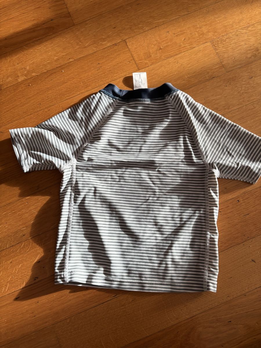 Camicie, T-shirt & Polo: UV Badeshirt von Lässig – Usato da Zürich venduto da lar_my6b