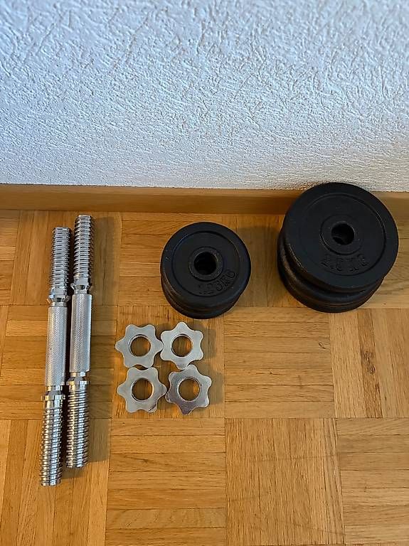 TecTake Hometrainer: BANC DE MUSCULATION TECTAKE AVEC POIDS – Usato da Peseux venduto da leo_jl6k