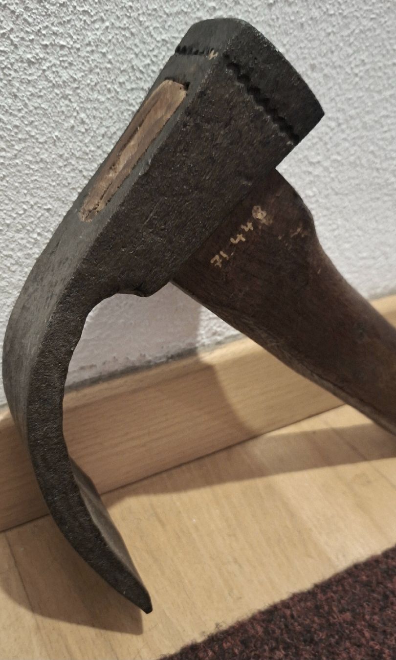 Alle Werkzeuge: Gut erhaltene Dechsel Axt, antik – Gebraucht aus Emmenbrücke von abu_9mj8 2