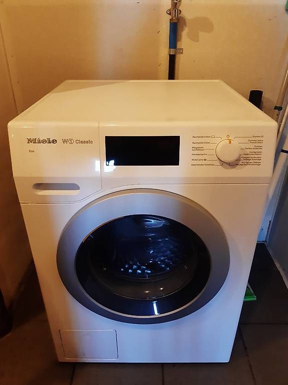 Miele Waschmaschinen: Neue Waschmaschine Miele W1 Classic – Neu (gemäss Beschreibung) aus Langnau i. E. von langi87
