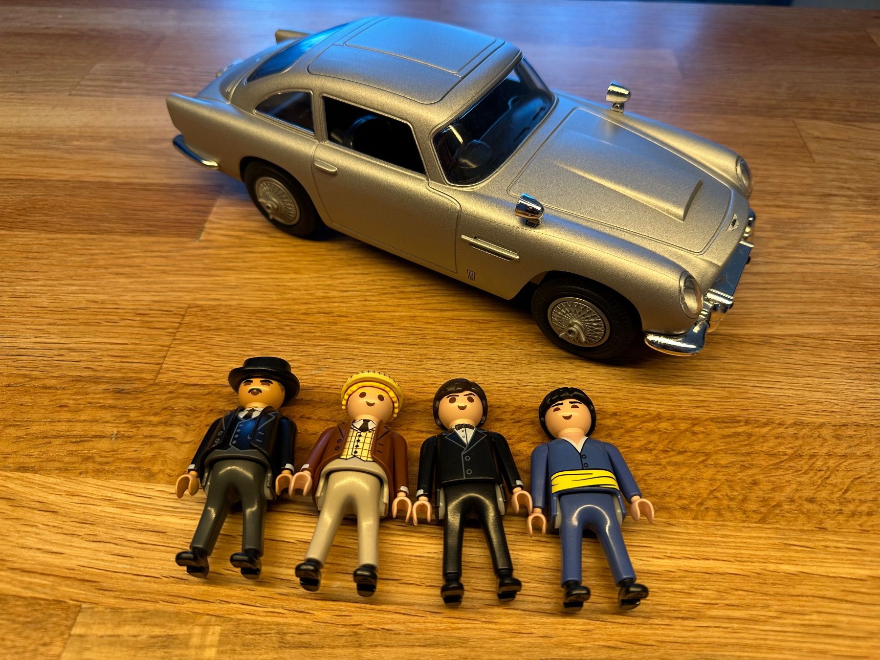 Playmobil Giocattoli: Playmobil James Bond Auto silber – Usato da Winkel venduto da Tatanof