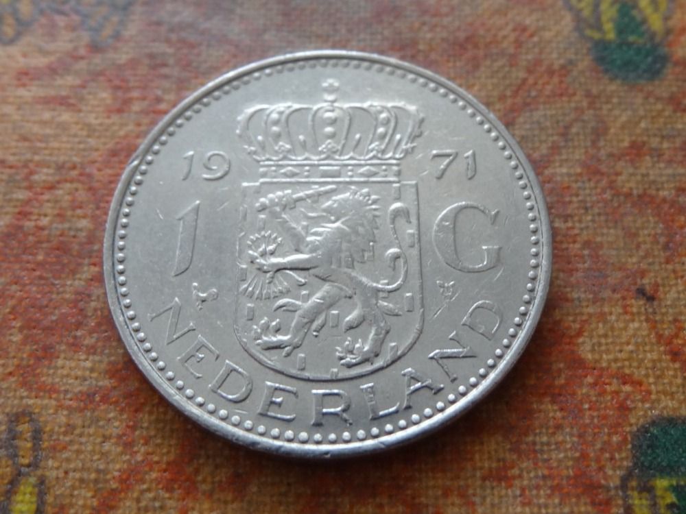Tutti le monete: PAYS-BAS  Nederland  1  Gulden  1971 – Usato da Romanel-sur-Lausanne venduto da Swift13