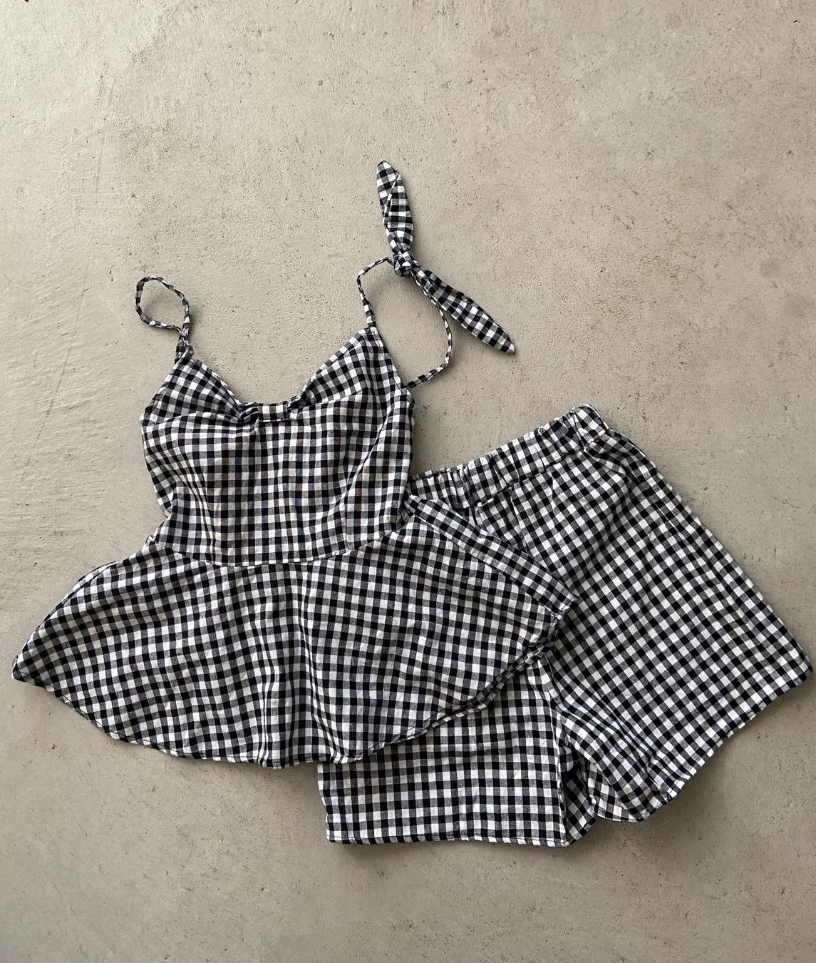 Lotti di vestiti: 2 teiliges Set NEU – Nuovo (secondo la descrizione) da Zürich venduto da enjoyxvintage