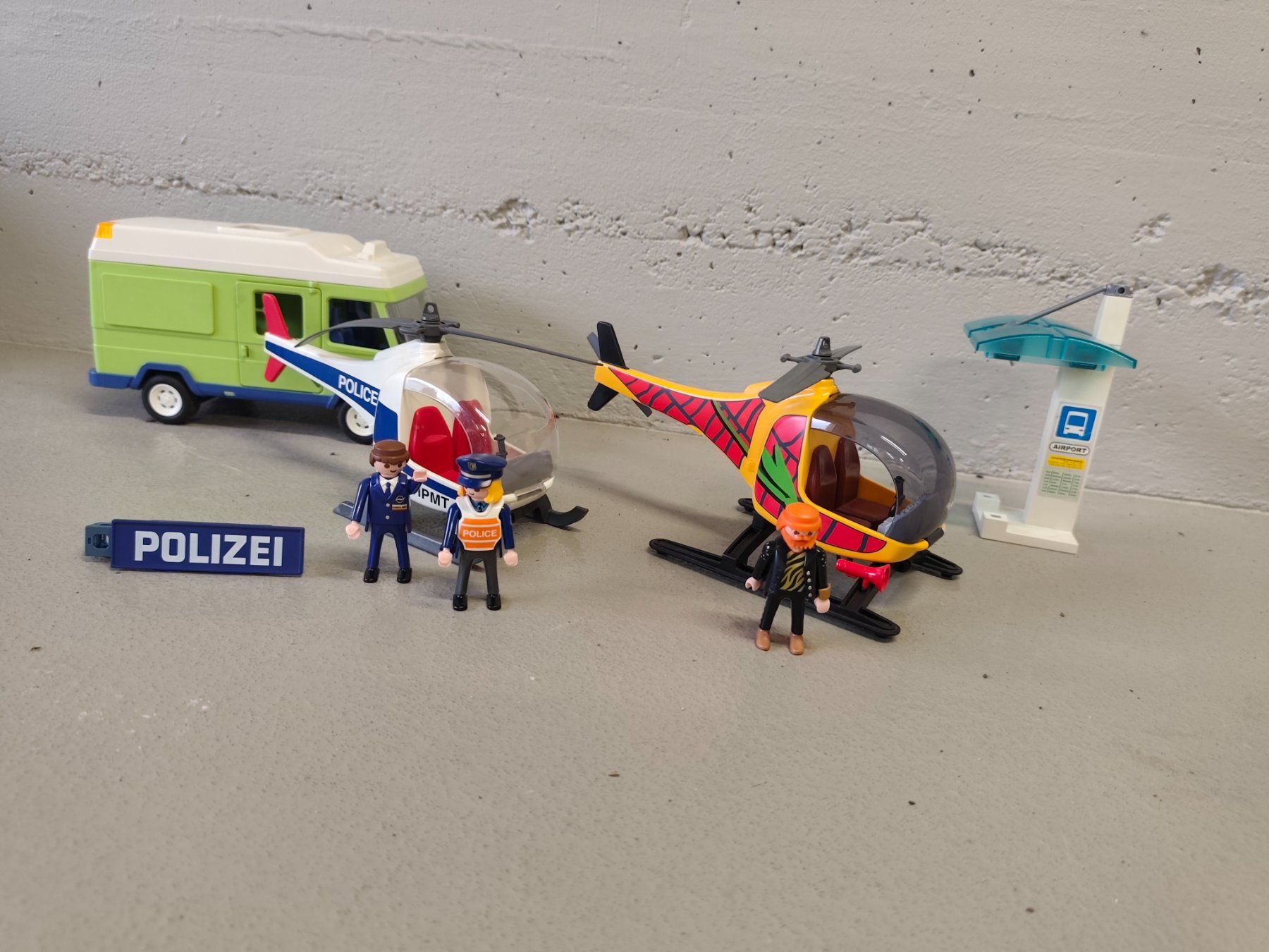 Playmobil Spielzeuge: Playmobil Hubschrauber – Gebraucht aus Oberkulm von FairTreasures