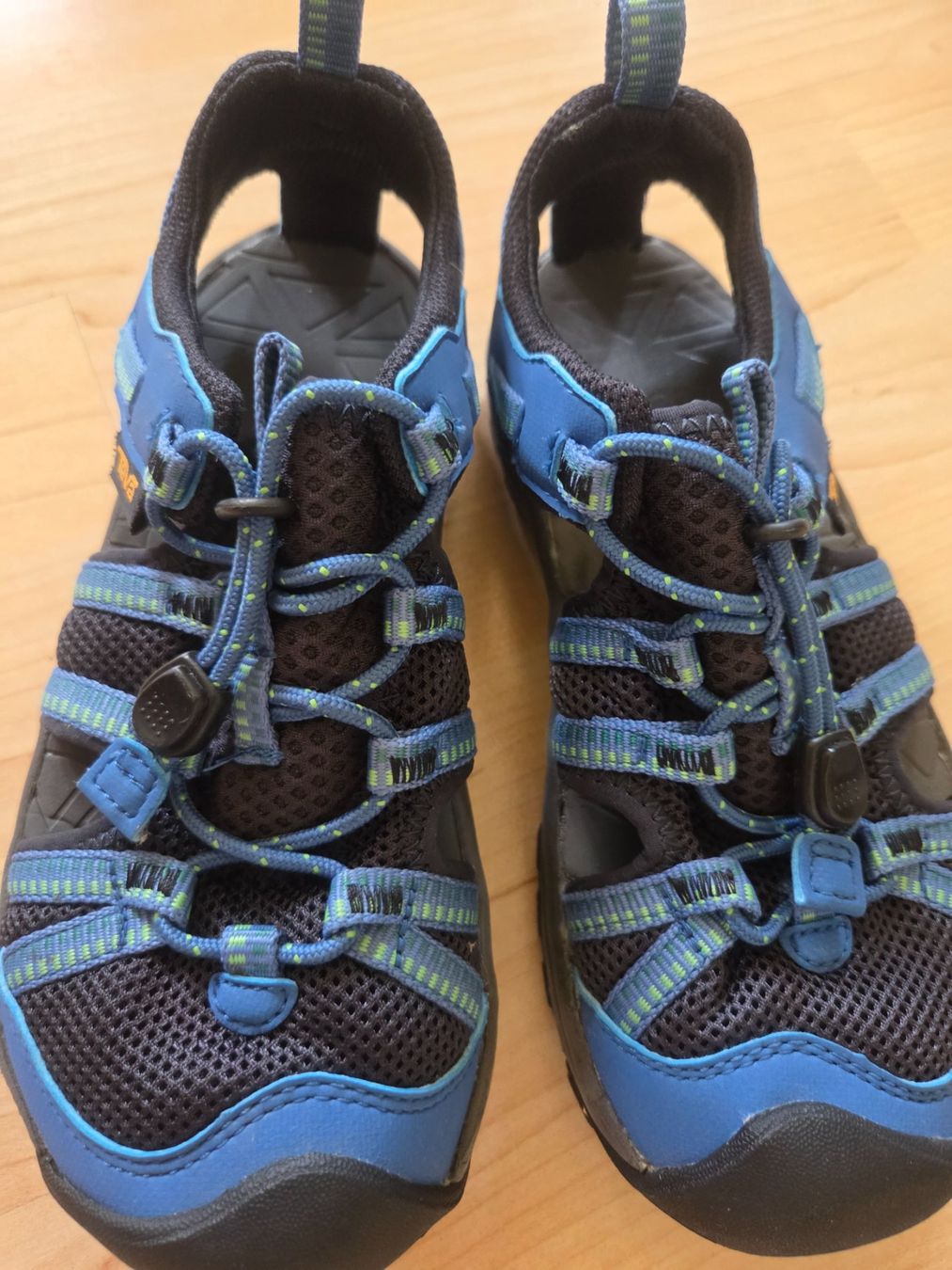 Teva Scarpe per ragazzi: Teva Sandalen Gr.31 – Usato da Brienz BE venduto da Bopp77